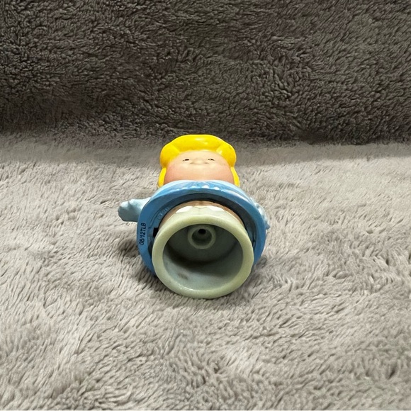 Fisher-Price Little People Disney Princess Cinderella ONLY - Picture 6 of 7